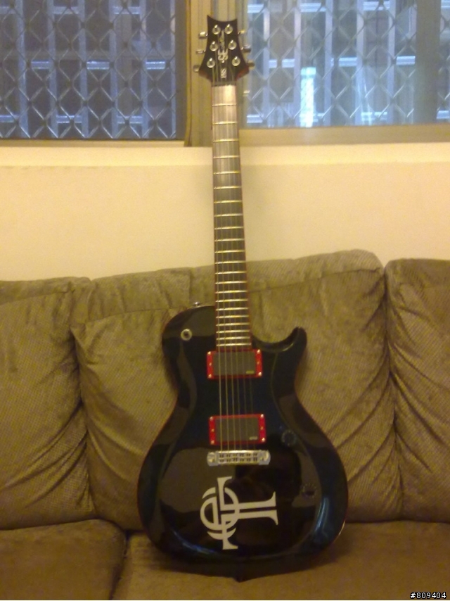 [非常不專業開箱]PRS SE Nick Catanese Model 電吉他