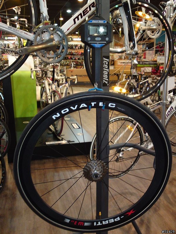 [開箱]犀牛的第一組板輪~Novatec X-Perti W350[6/5補圖更新]