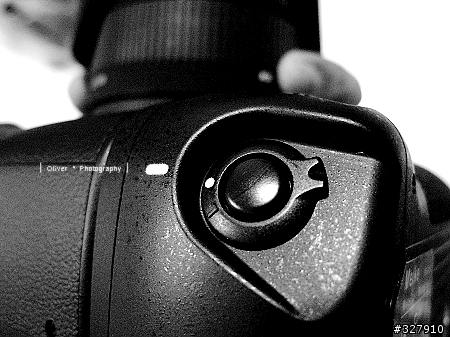 【分享】MK-D90 垂直把手 + DK-21M