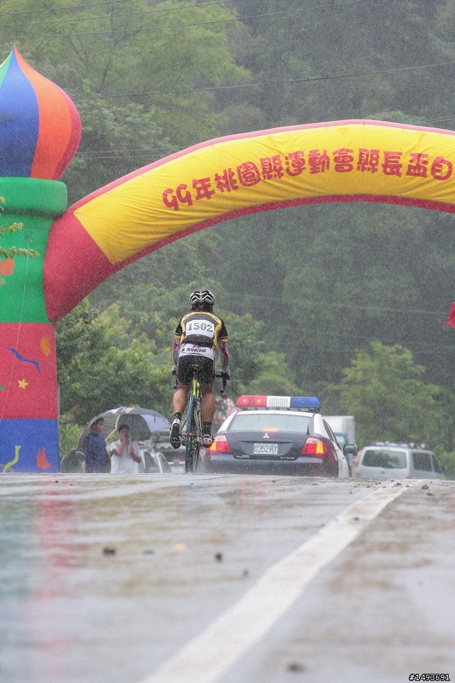 桃園縣長盃雨中奮戰選手值得收藏的相片(全紀錄)