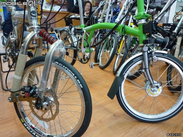[開箱] BROMPTON Titanium 2010年式 蘋果綠 客製P把鈦布! 鈦布vs鈦鳥大比拼~