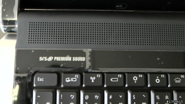 [開箱]Dell Studio 15 1558 FullHD 9Cell