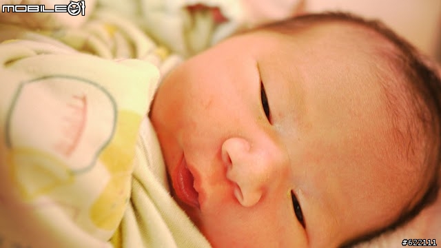 出生不到24HR的小baby