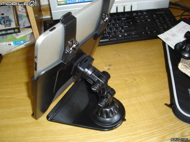 ipad holder! 車架終於帶回來拉~~~~