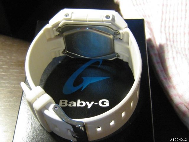 Casio BABY-G BGA-200 &Casio G-SHOCK GA-100開箱分享