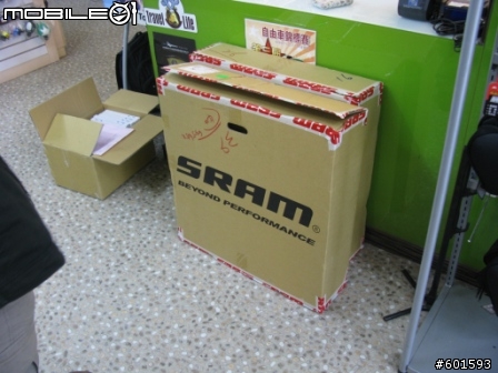 [開箱]魔輪首部曲 青蛙現身