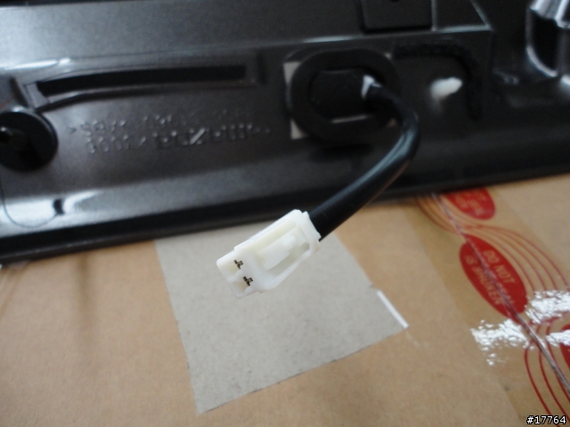 『開箱』News Mazda3 Speed尾翼