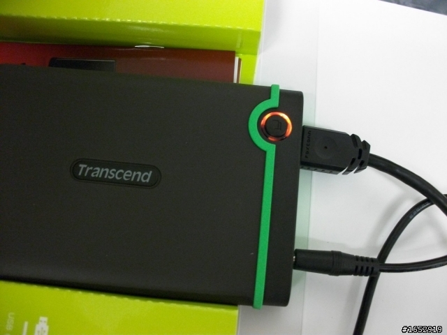 [分享] 開箱文_創見USB3.0 640GB 2.5吋 防震外接式硬碟 + USB3.0轉卡