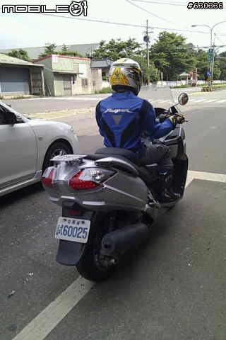 巧遇測試車