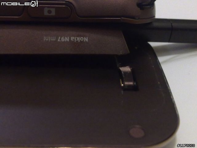 (N97mini) 彎道 我就是金探號!!