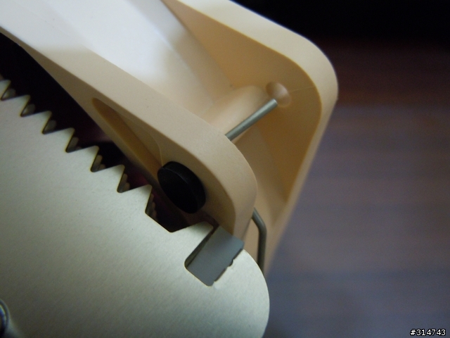 [開箱分享]貓頭鷹Noctua NH-D14塔式散熱器