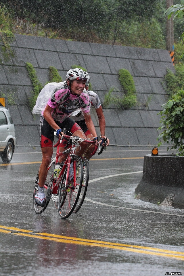 桃園縣長盃雨中奮戰選手值得收藏的相片(全紀錄)