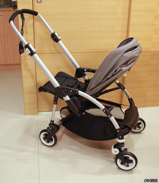 ［開箱］新款2010 Bugaboo Bee+推車, 同場加映與Quinny Senzz的比較圖