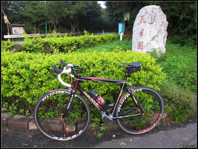 環日月潭還是騎車最美！