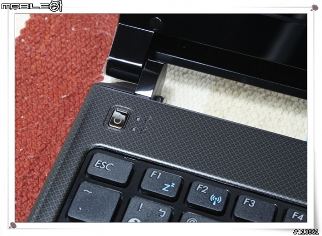 髮絲●輕薄●長效 ASUS U35JC簡單分享