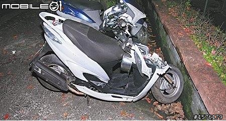 各位魔人~~分享一下機車車禍照片或影片吧!