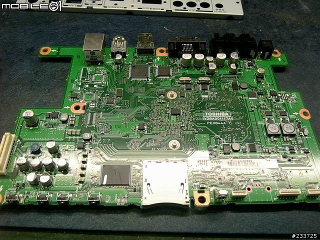 [開刀文]解剖 I.O DATA デジタルチユ ーナー  HVT-BCT300 及 東芝デジタルチユ ーナー  D-TR1