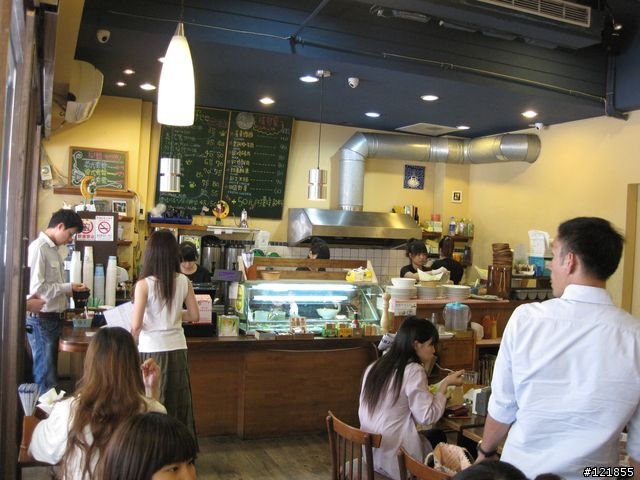 [食記] 台中兩天一夜 part4 - 尼克咖啡 END