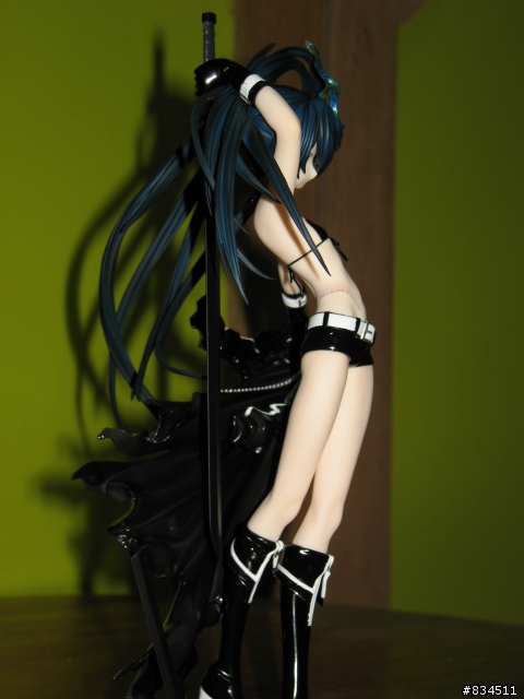 [開箱分享] {BRS_黑岩} (刀版) 1/8  BLACK★ROCK SHOOTER (Black blade ver. )__ (はちゅねミク主持)
