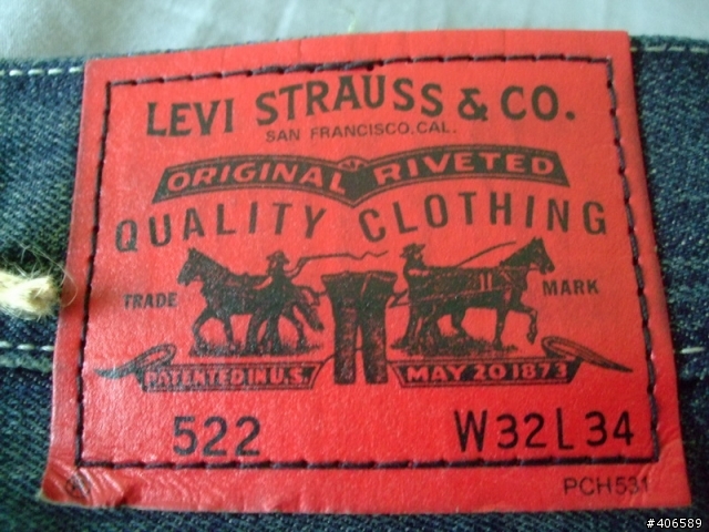 【分享】Levi's Slim Straight 522 完全不專業開箱
