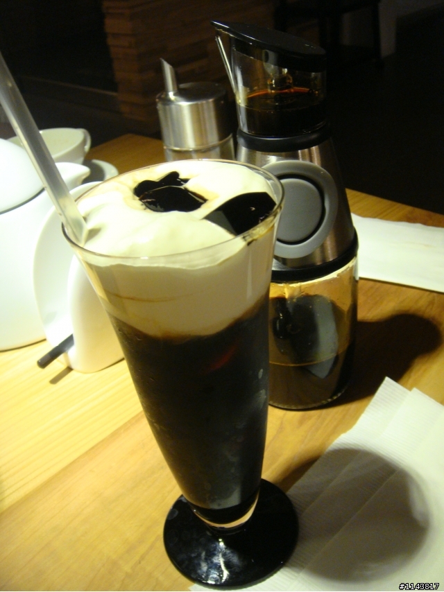 [景點]DAWN ROOM CAFE(新ORO)