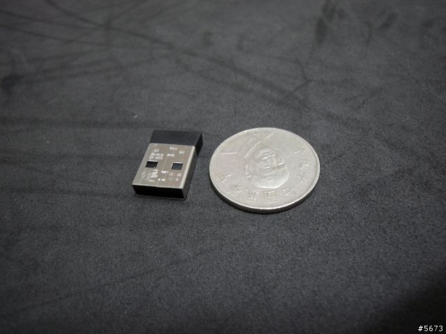 藍光小超跑-Microsoft wireless mobile mouse 4000