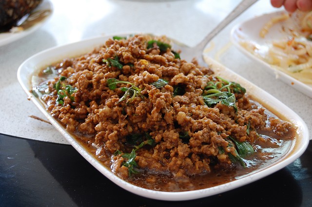 里港滇緬村美食