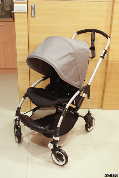 ［開箱］新款2010 Bugaboo Bee+推車, 同場加映與Quinny Senzz的比較圖