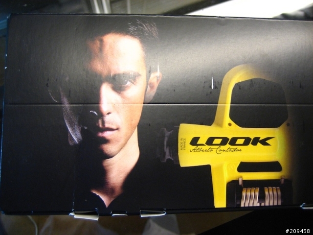 [開箱] 這個月的敗家成果 (Oakley, Sidi, Look, Fizik)