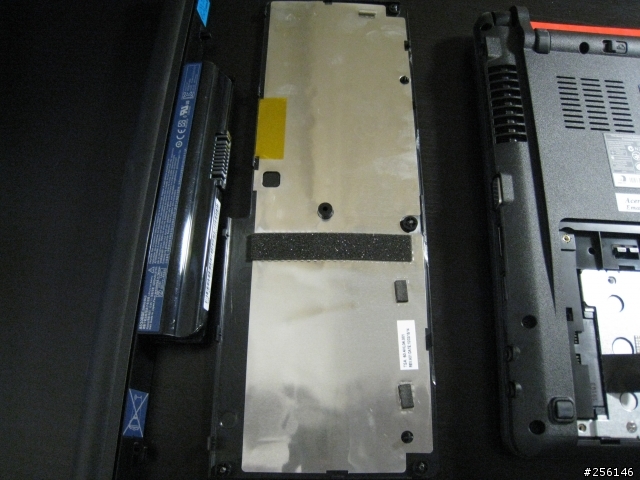[拆機+測試] ACER 3820TG i7 再升級 (SSD+散熱膏)
