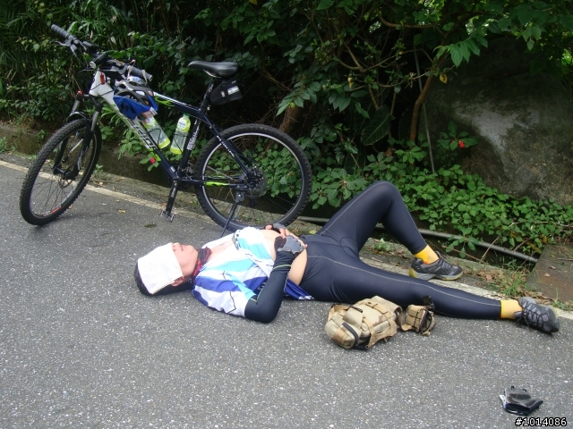 小五女生「貨真價實」的完成不落二挑戰