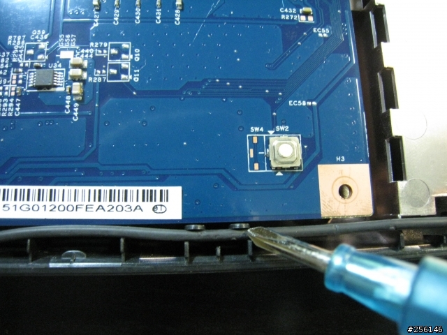 [拆機+測試] ACER 3820TG i7 再升級 (SSD+散熱膏)