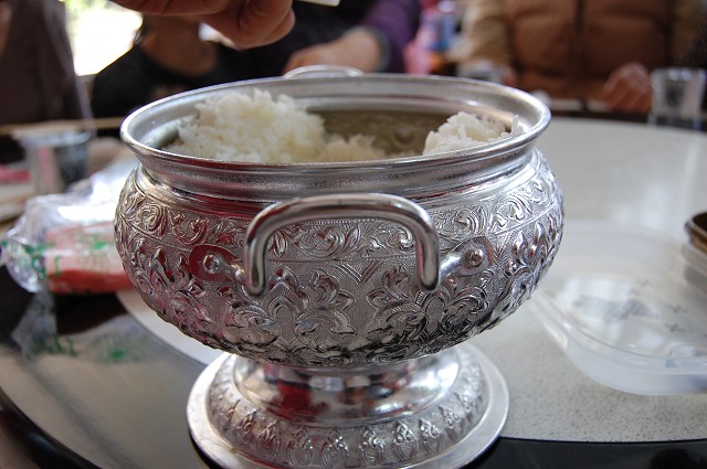 里港滇緬村美食