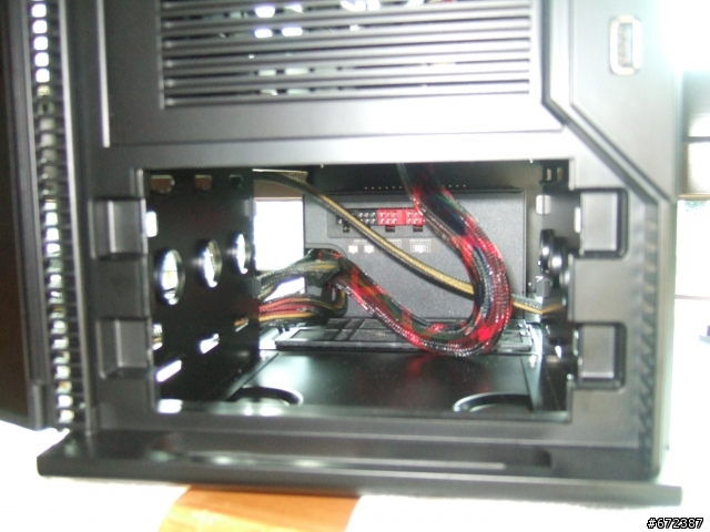 Antec Mini P180安裝問題