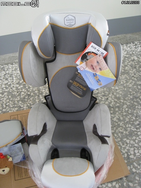 我們家妹妹的KIDDDY Comfort pro簡單開箱!!