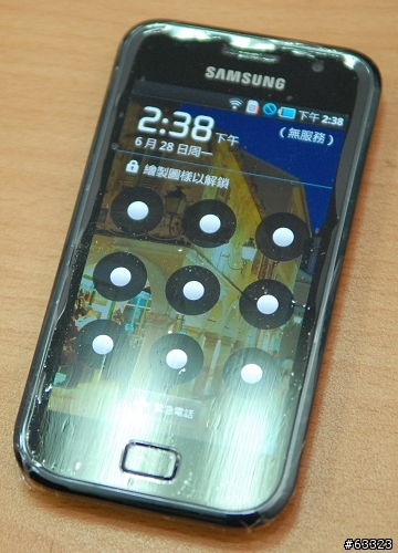i9000包膜~~~天啊~~!!!怎麼包成這樣!!![圖多]