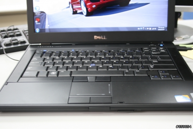 [開箱文] Dell LATITUDE E6410 + E-Port Plus 亂亂的開箱文.....