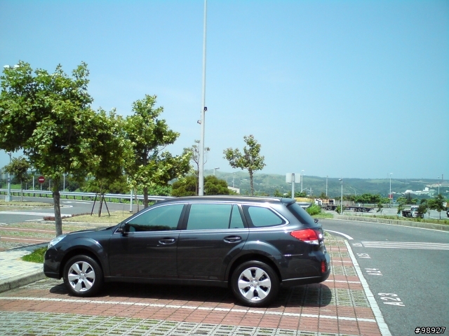 Outback 2.5開箱 (攜車架上身)-19F