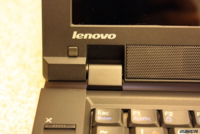 [開箱囉] LENOVO SL410 優秀血統,穩定好用!!