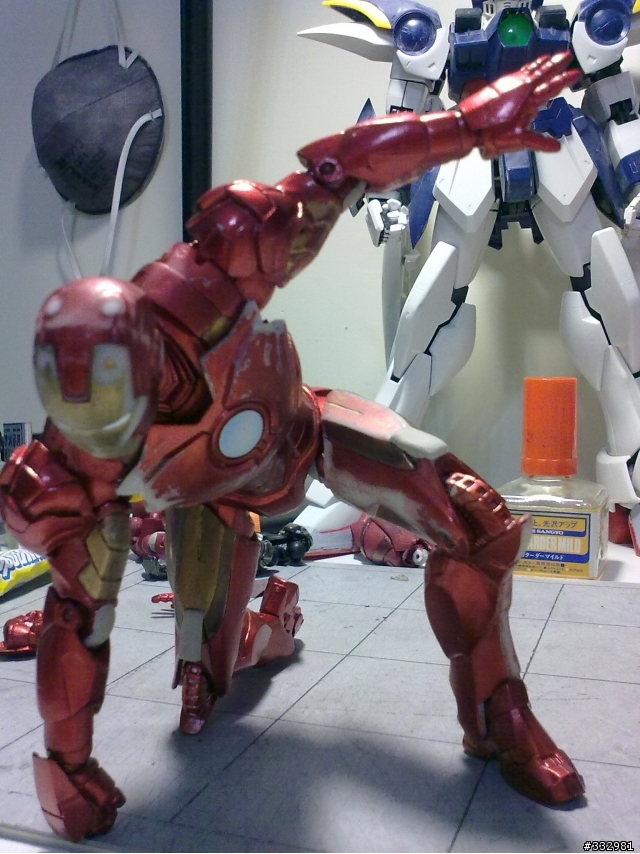 打造8吋的hot toys - MARVEL Select IRONMAN Mark IV