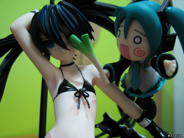[開箱分享] {BRS_黑岩} (刀版) 1/8  BLACK★ROCK SHOOTER (Black blade ver. )__ (はちゅねミク主持)
