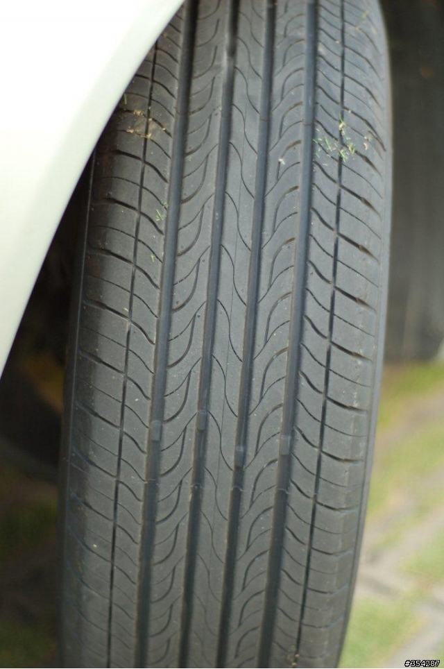(開箱)MK1 FOCUS 新鞋195/60/15，MAXXIS瑪吉斯 華爾滋 MS800。