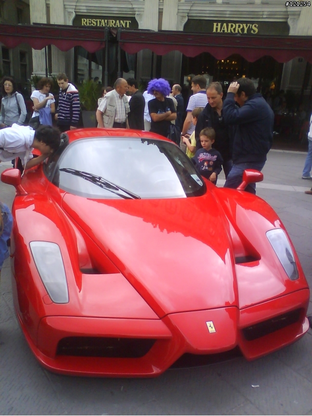 Zonda趴~哪來這麼多的Pagani Zonda啊~連全球限量五台的Zonda Cinque Roadster也有??