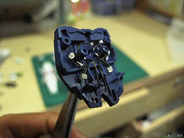 發光實驗作No.5 獨角獸毀滅模式 [HGUC] RX-0 Unicorn Gundam [destroy mode]
