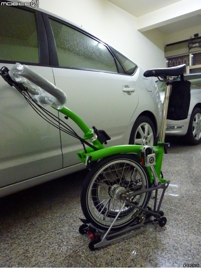 [開箱] BROMPTON Titanium 2010年式 蘋果綠 客製P把鈦布! 鈦布vs鈦鳥大比拼~