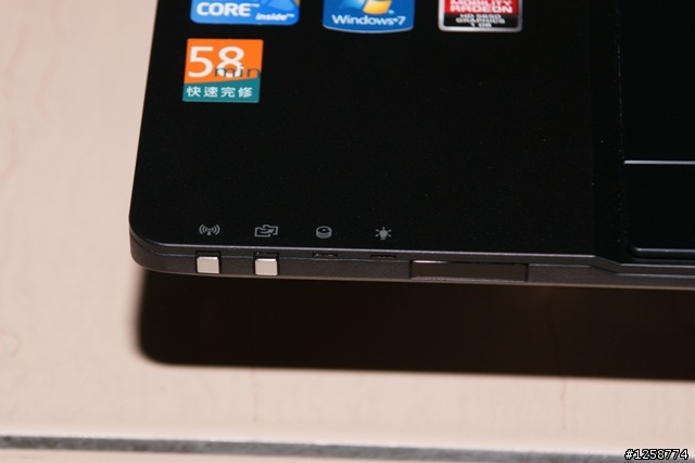 [開箱] 傳說中的影音高規格機－『Acer Aspire 5943G』