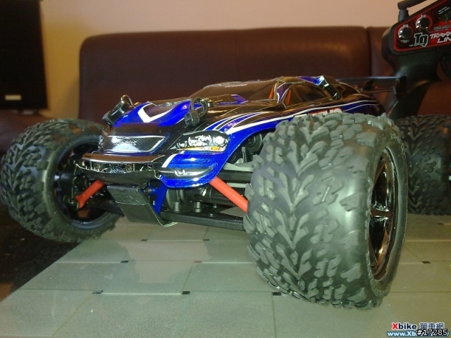 Traxxas 1/16 E-Revo 4WD 2.4GHz RTR