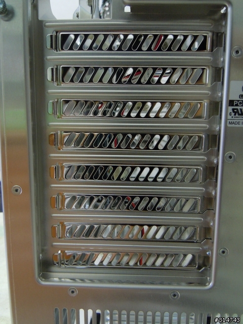 [開箱分享]聯力PC-A77F高直立機殼