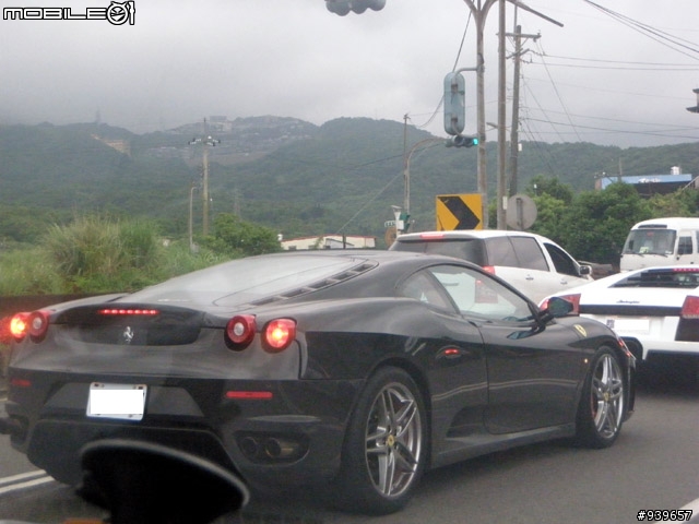 [分享]家人拍到的Lamborghini＆Ferrari