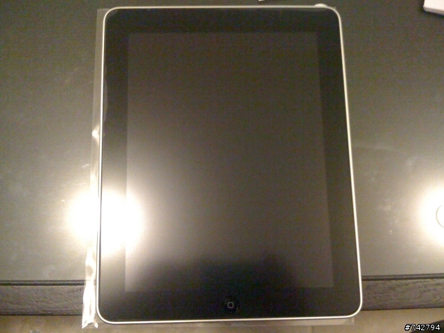 iPad入門版 + gecko guard anti-glare films 開箱
